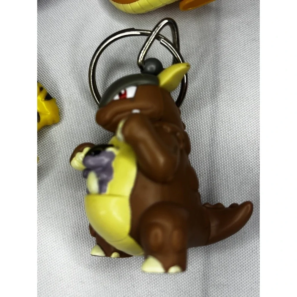 Lot Of 9 Vintage 1999 Pokemon Key Chains Burger King With Poke Balls